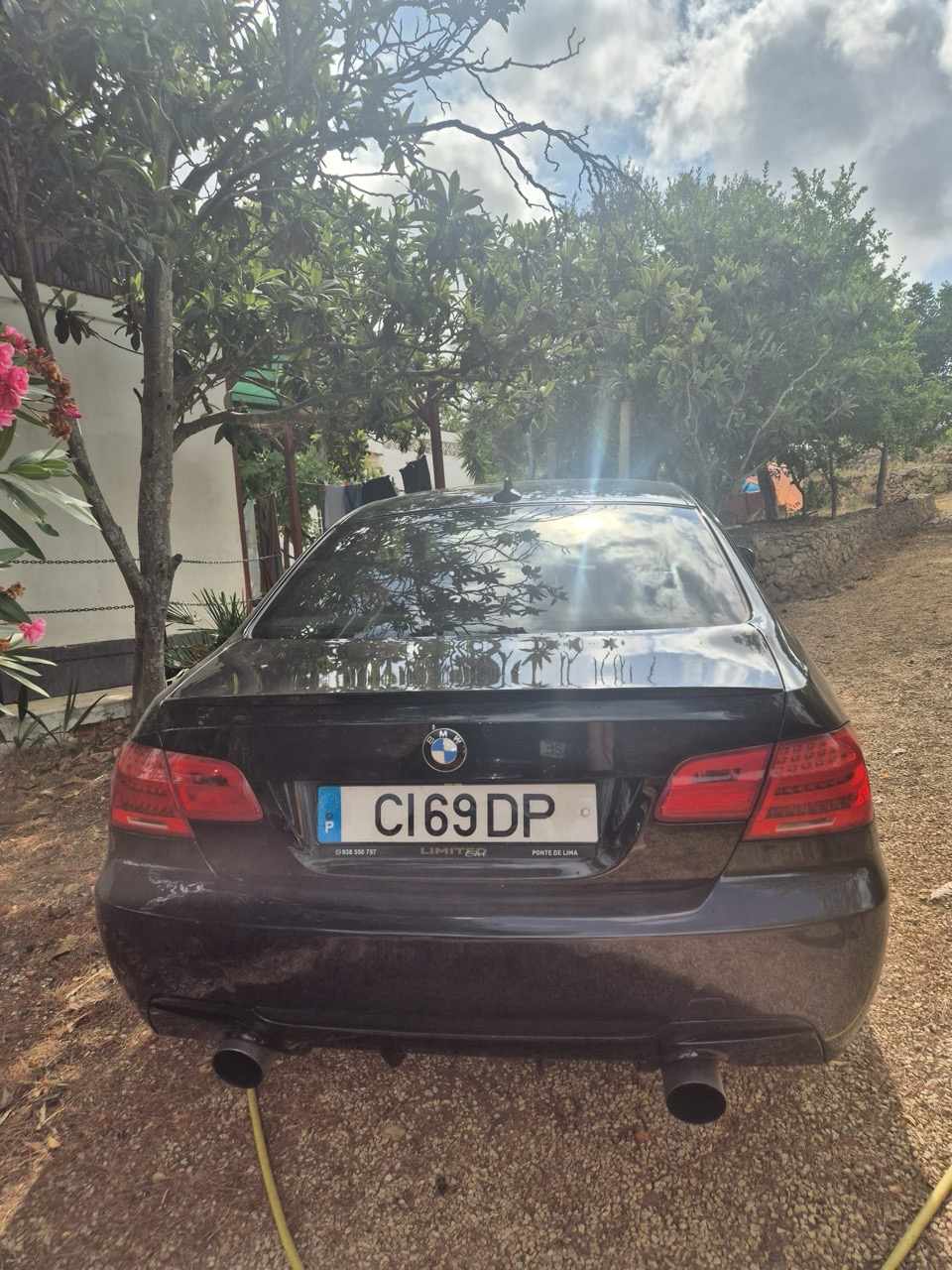 bmw-serie-3-320d-coupe-2011-diesel-1995cc