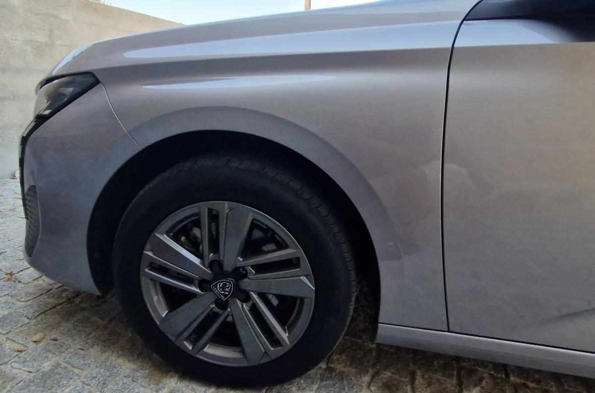 peugeot-308-1-2-hybrid-2025-gasolina-1199cc