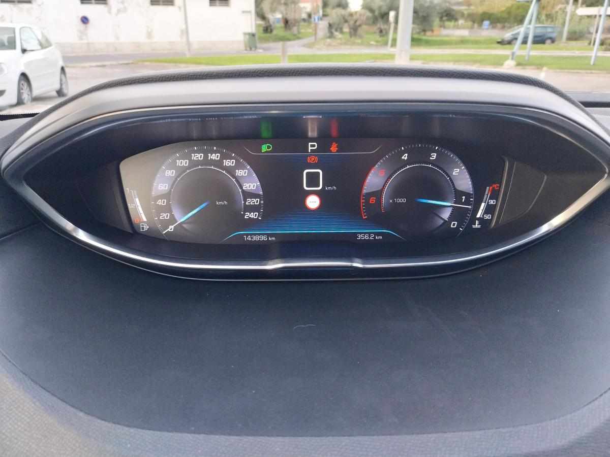 peugeot-3008-1-5-bluehdi-2018-diesel-1499cc