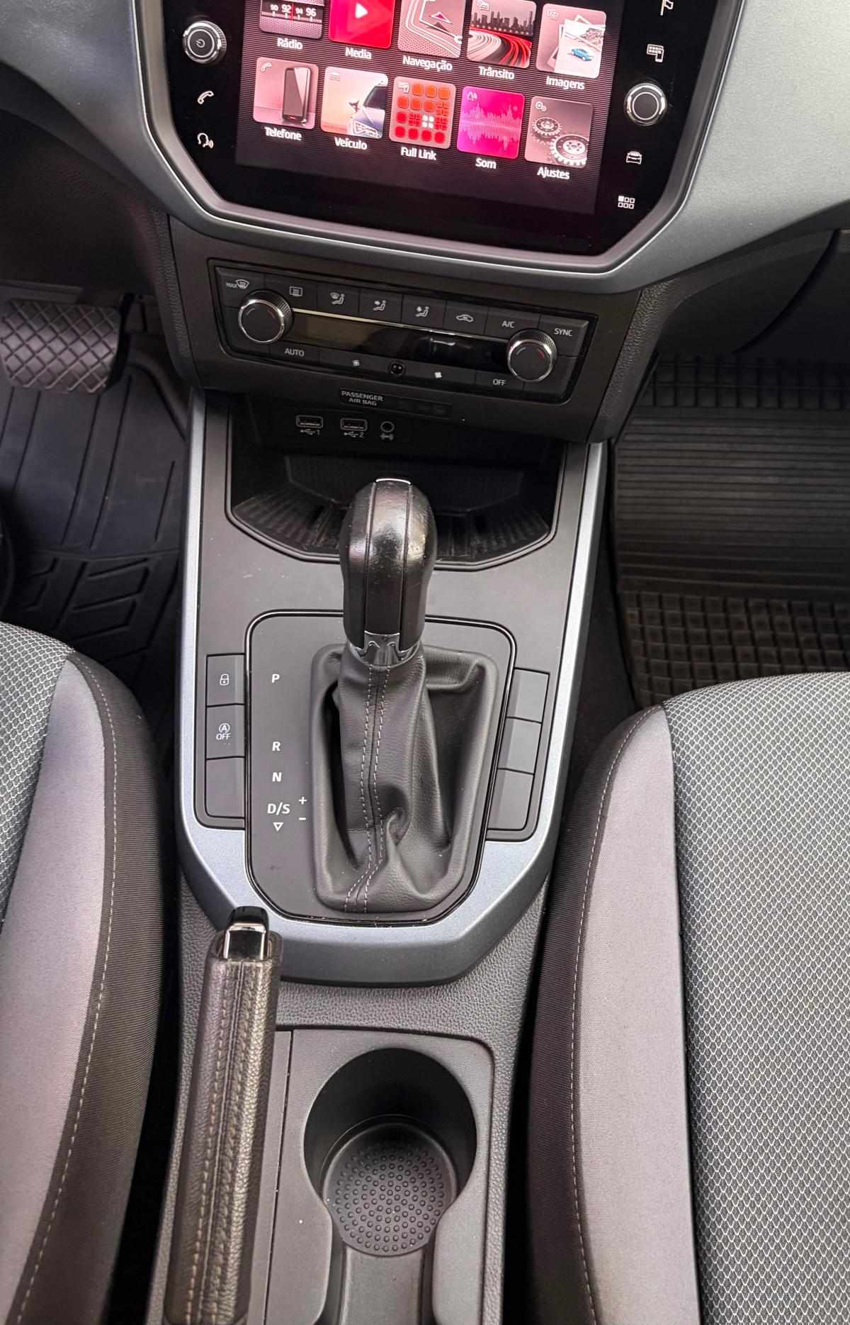 seat-arona-1-0-tsi-2019-gasolina-999cc
