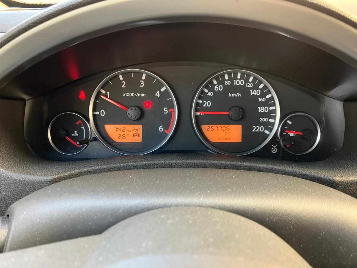 nissan-pathfinder-2-5-awd-2005-diesel-2488cc