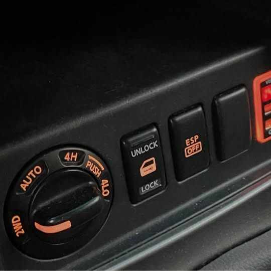 nissan-pathfinder-2-5-awd-2005-diesel-2488cc