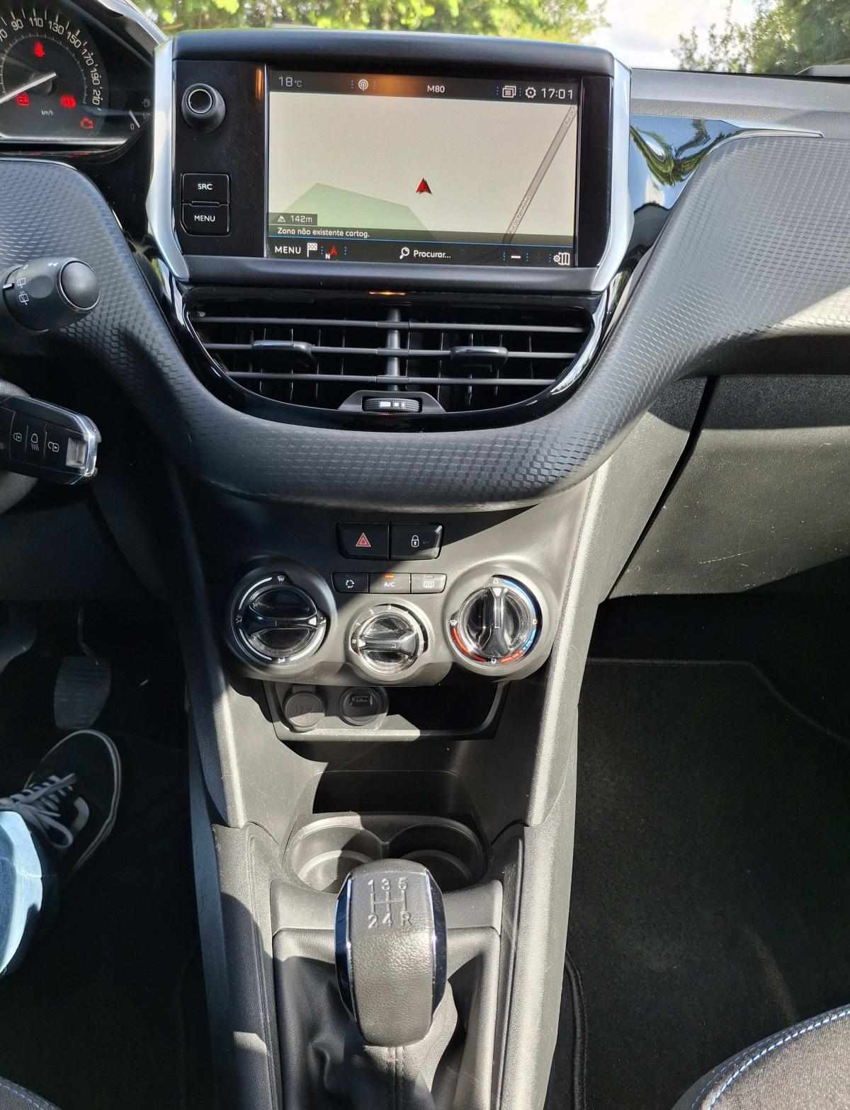 peugeot-208-1-5-bluehdi-2019-diesel-1499cc