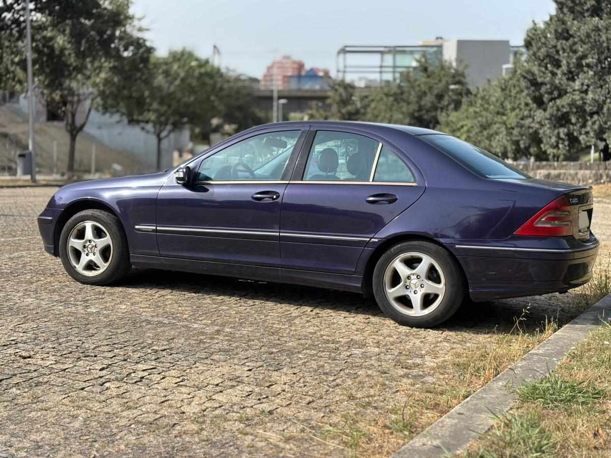 mercedes-benz-classe-c-c-220-cdi-2-1-2001-diesel-2148cc