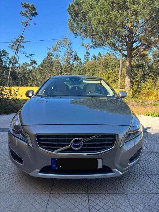 volvo-s60-1-6-d2-2013-diesel-1560cc
