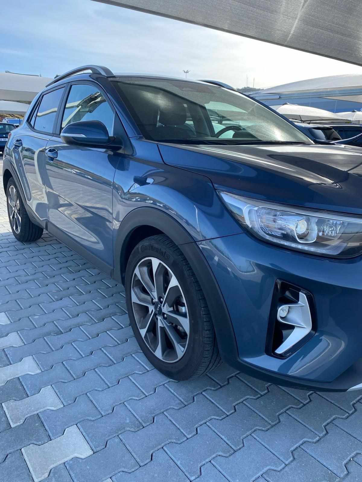 kia-stonic-2024-gasolina-998cc