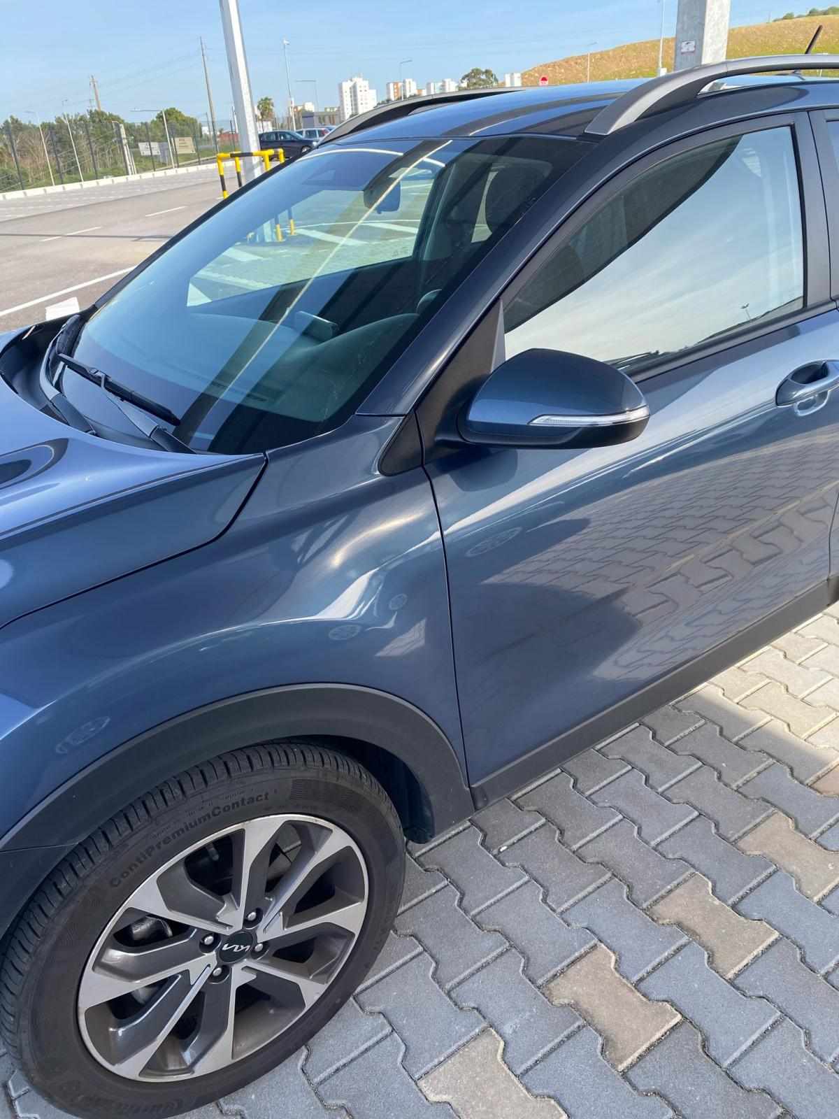 kia-stonic-2024-gasolina-998cc