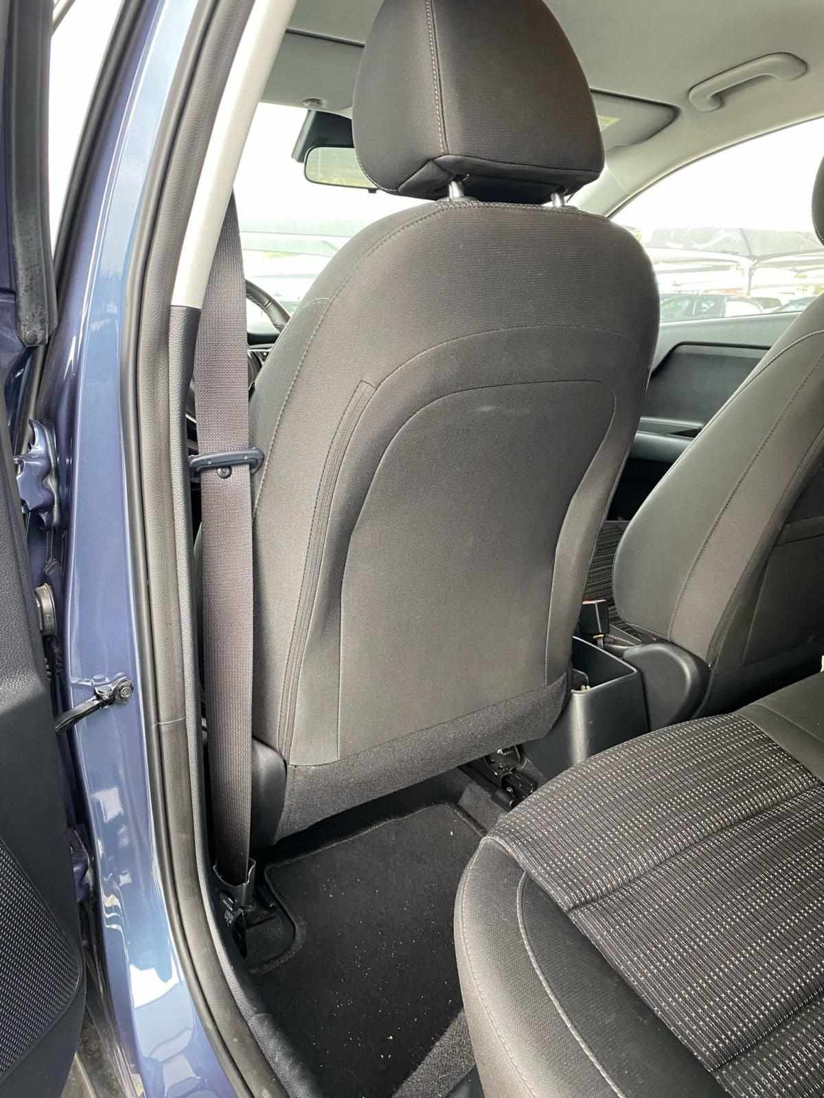 kia-stonic-2024-gasolina-998cc