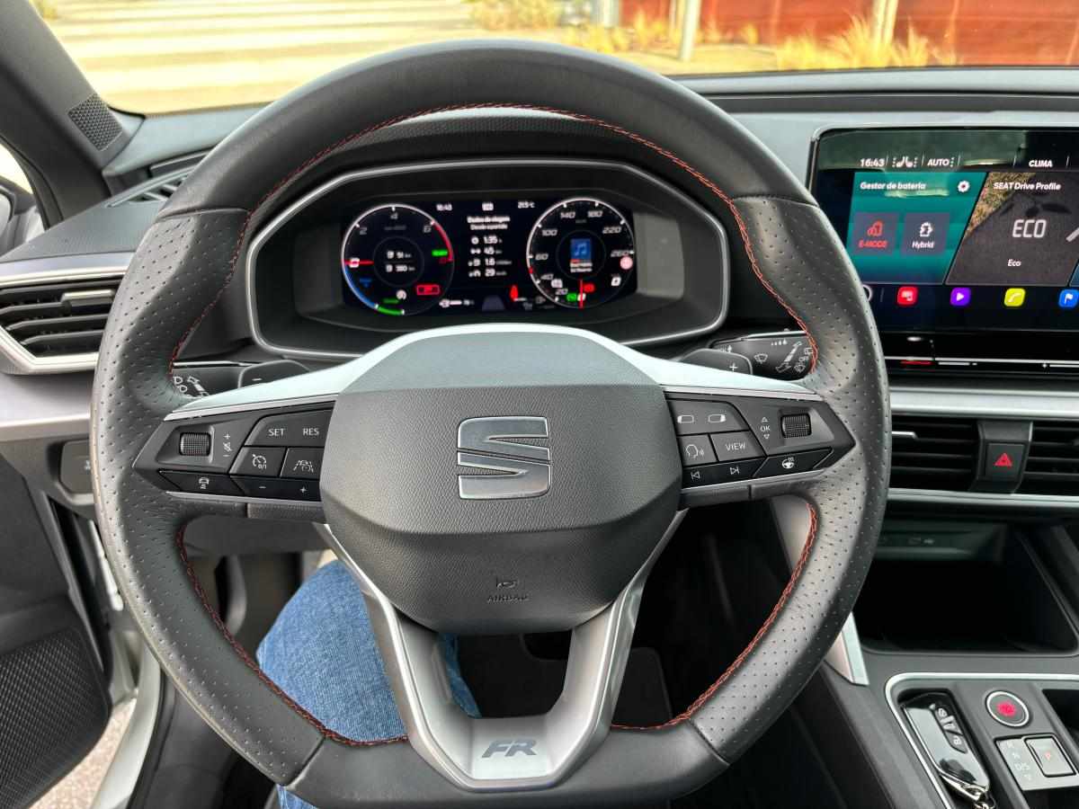 seat-leon-e-hybrid-2021-gasolina-1395cc