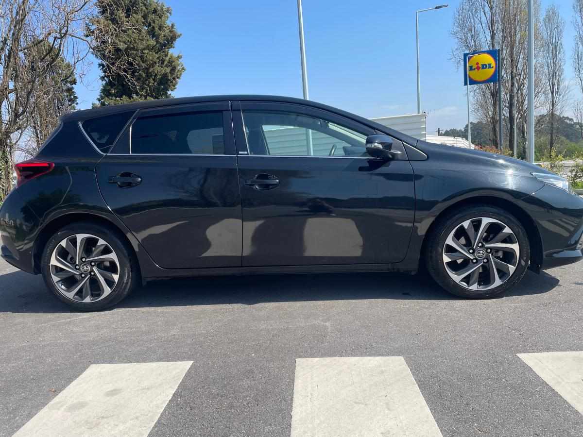 toyota-auris-1-2-turbo-2016-gasolina-1197cc