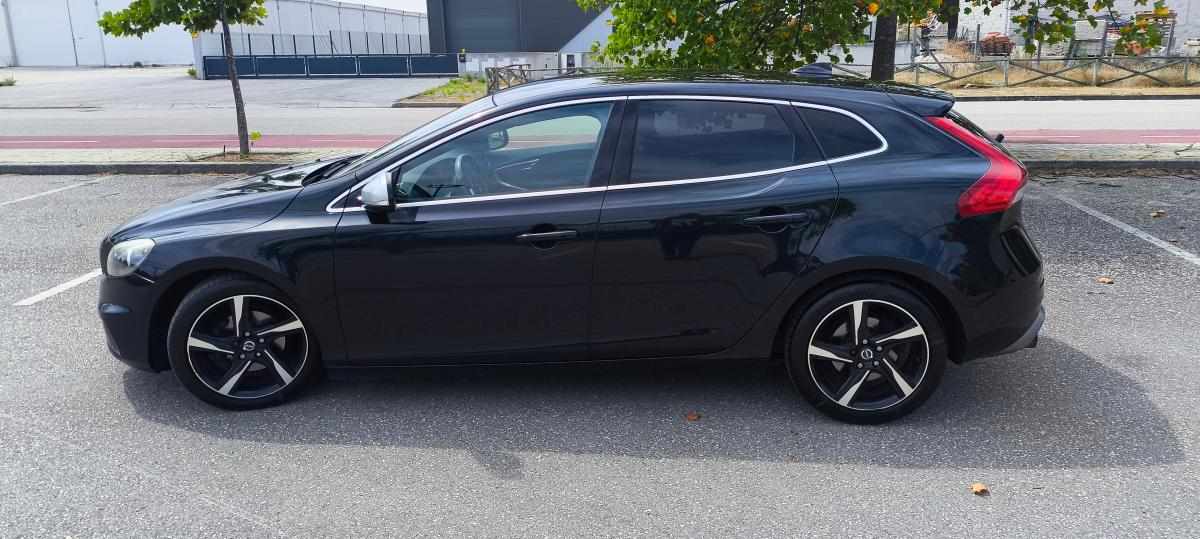 volvo-v40-d2-1-6-2013-diesel-1560cc