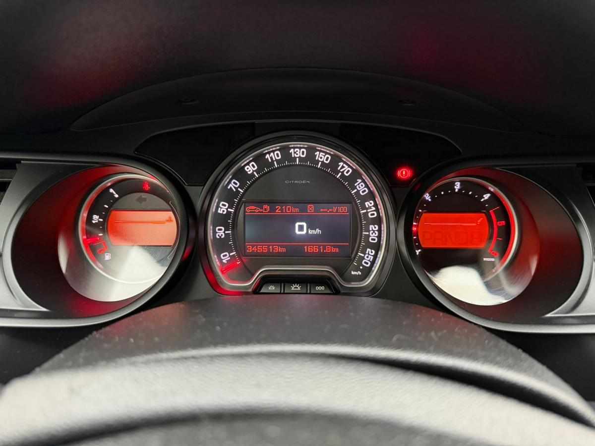 citroen-c5-1-6-hdif-2010-diesel-1560cc