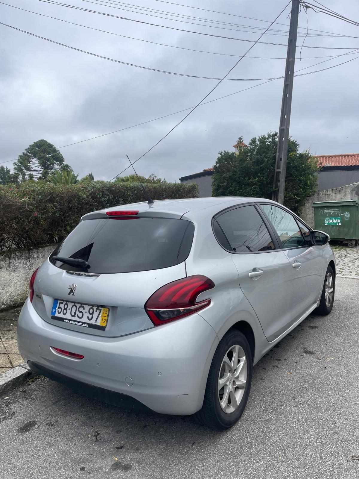 peugeot-208-1-6-bluehdi-2015-diesel-1560cc