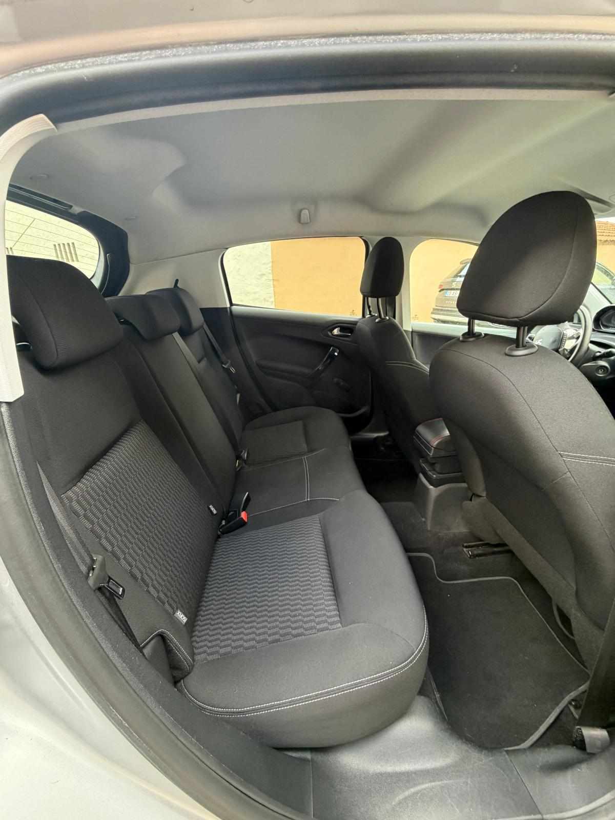peugeot-208-1-6-bluehdi-2015-diesel-1560cc