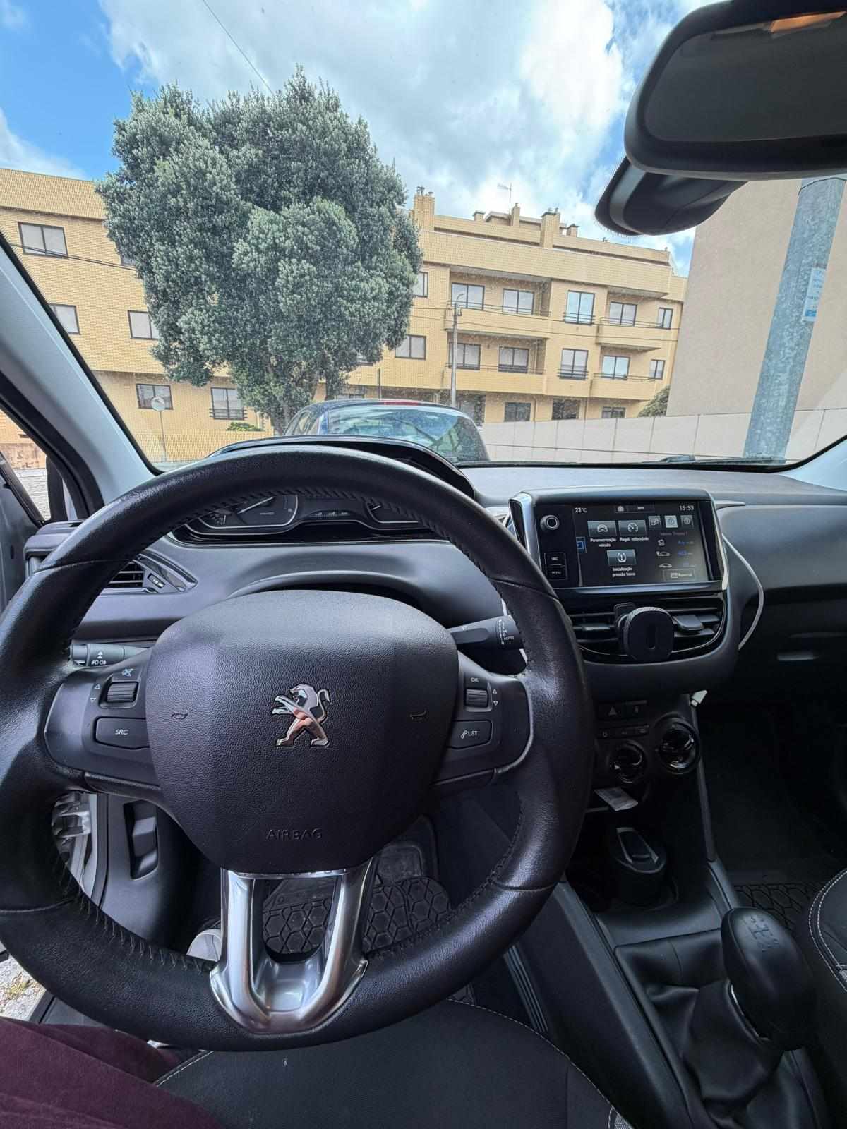 peugeot-208-1-6-bluehdi-2015-diesel-1560cc