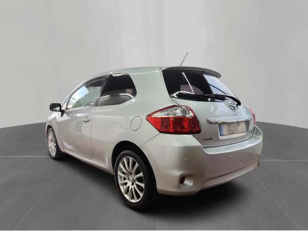 toyota-auris-1-4-d-4d-2010-diesel-1364cc