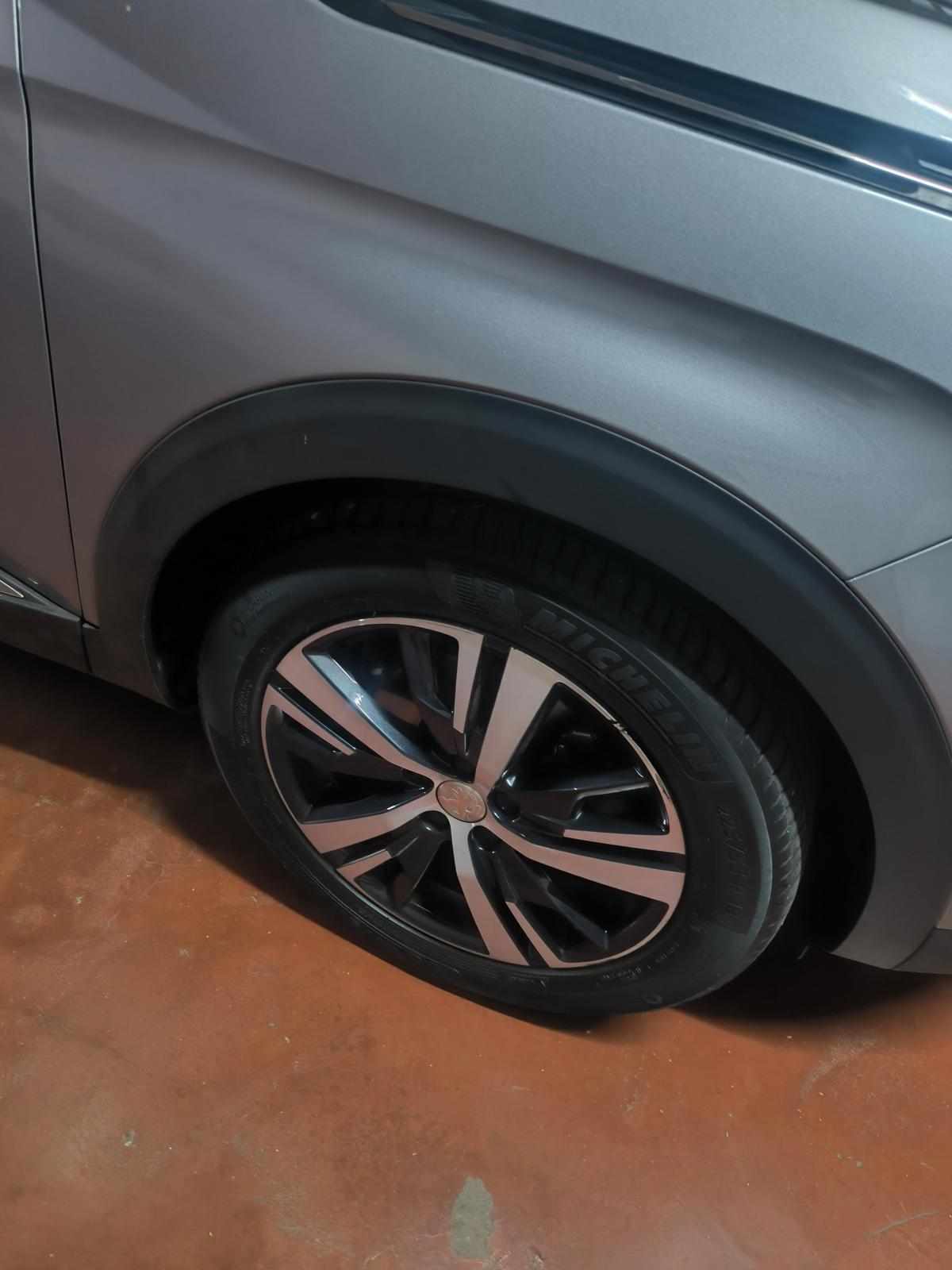 peugeot-5008-1-5-bluehdi-2019-diesel-1499cc
