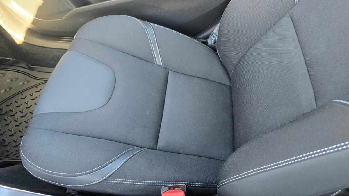 volvo-v40-1-6-d2-2015-diesel-1560cc