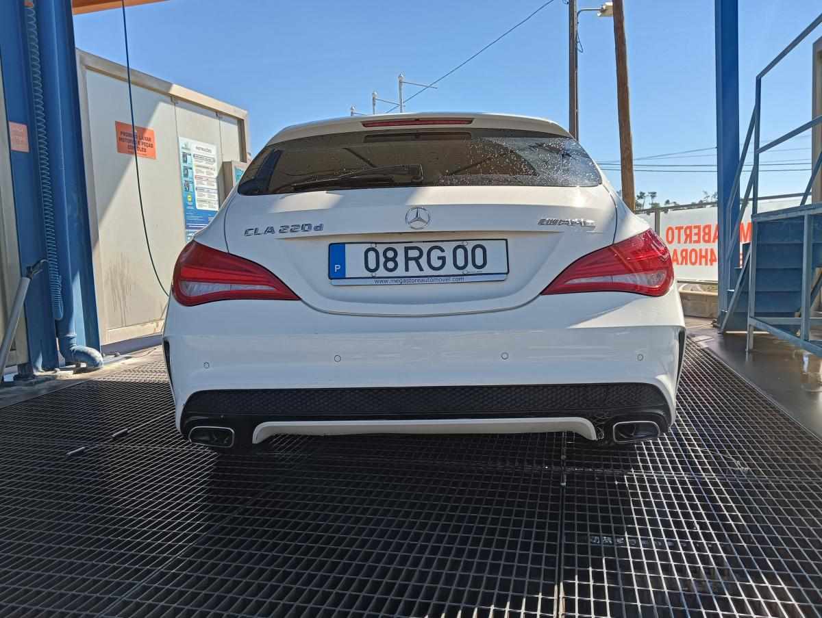 mercedes-benz-cla-220-d-2016-diesel-2143cc