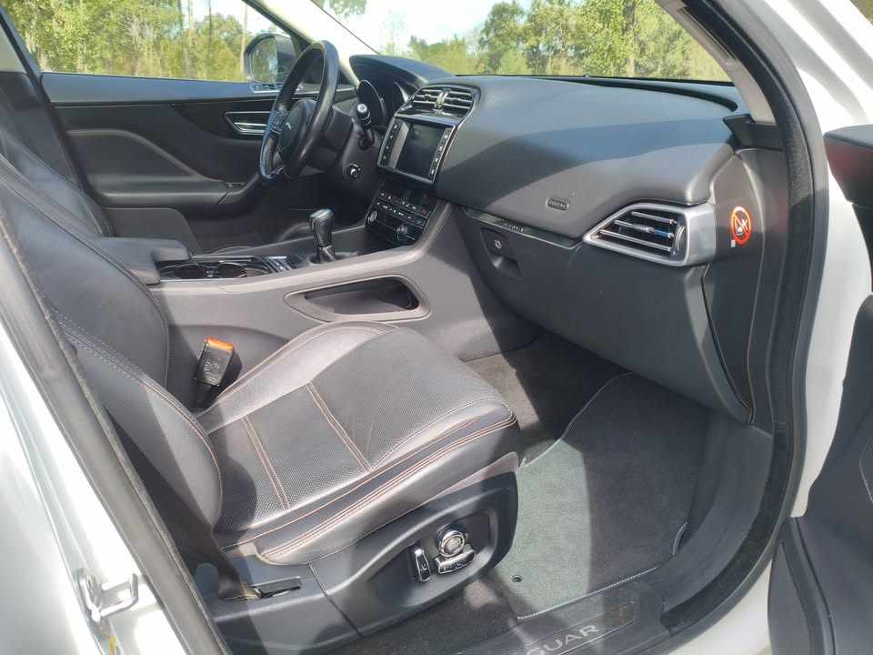 jaguar-f-pace-20d-2017-diesel-1999cc