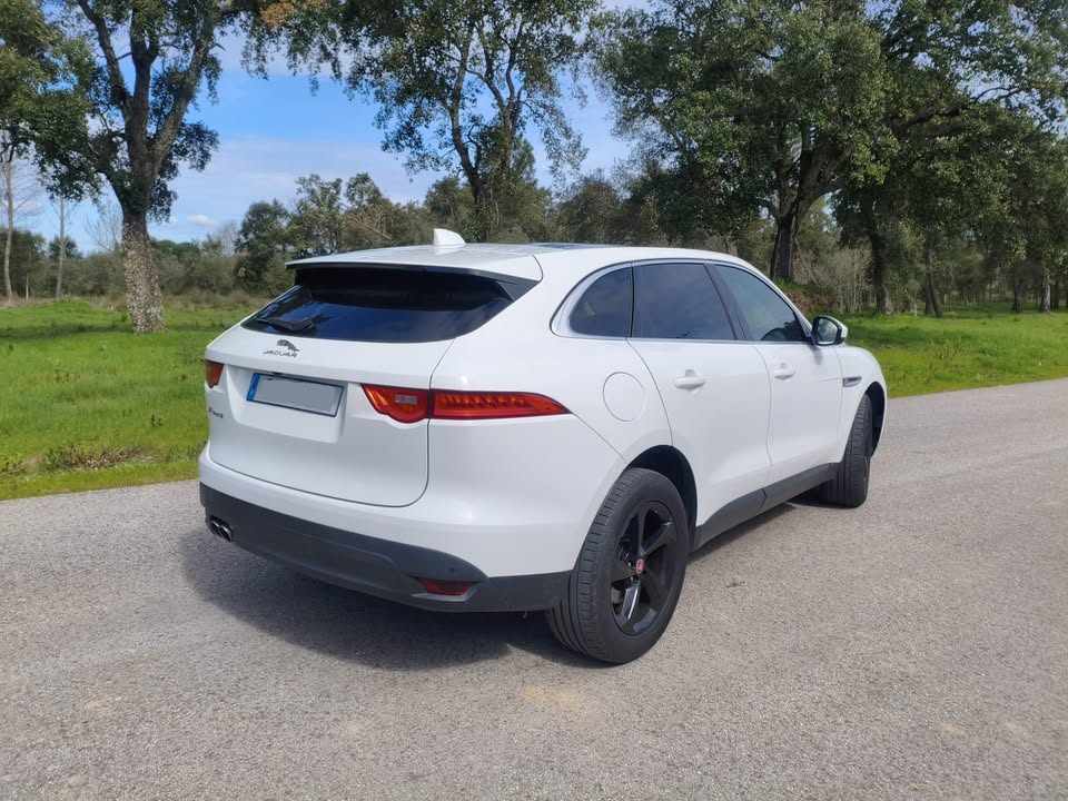 jaguar-f-pace-20d-2017-diesel-1999cc