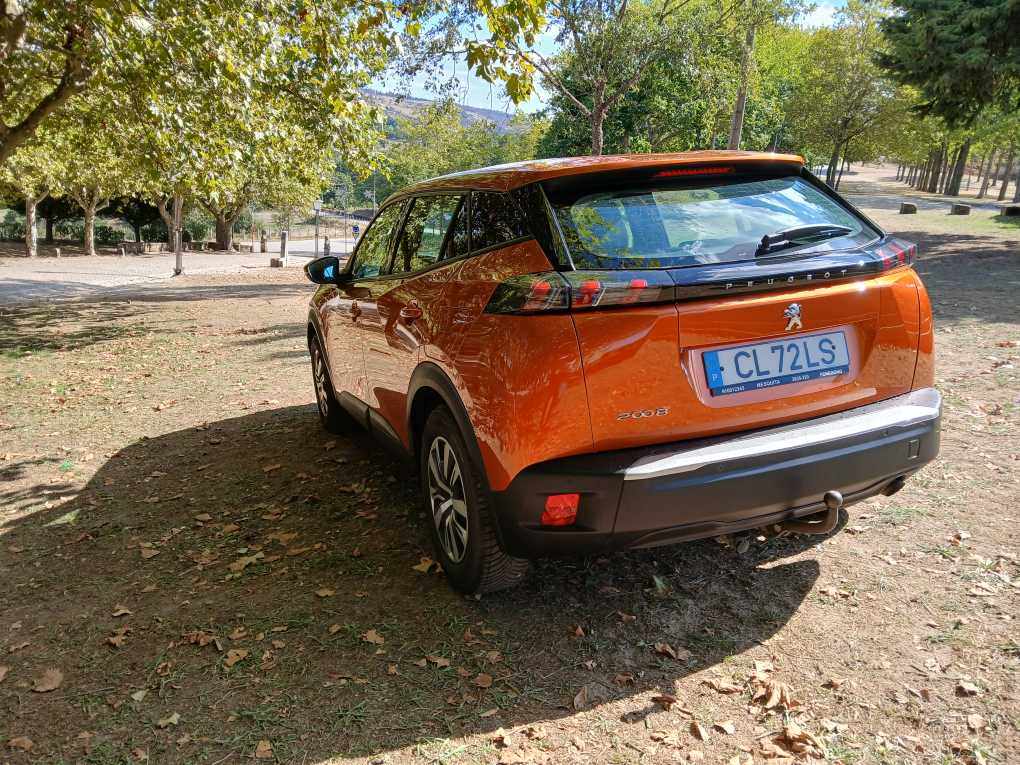 peugeot-2008-1-2-puretech-2021-gasolina-1199cc
