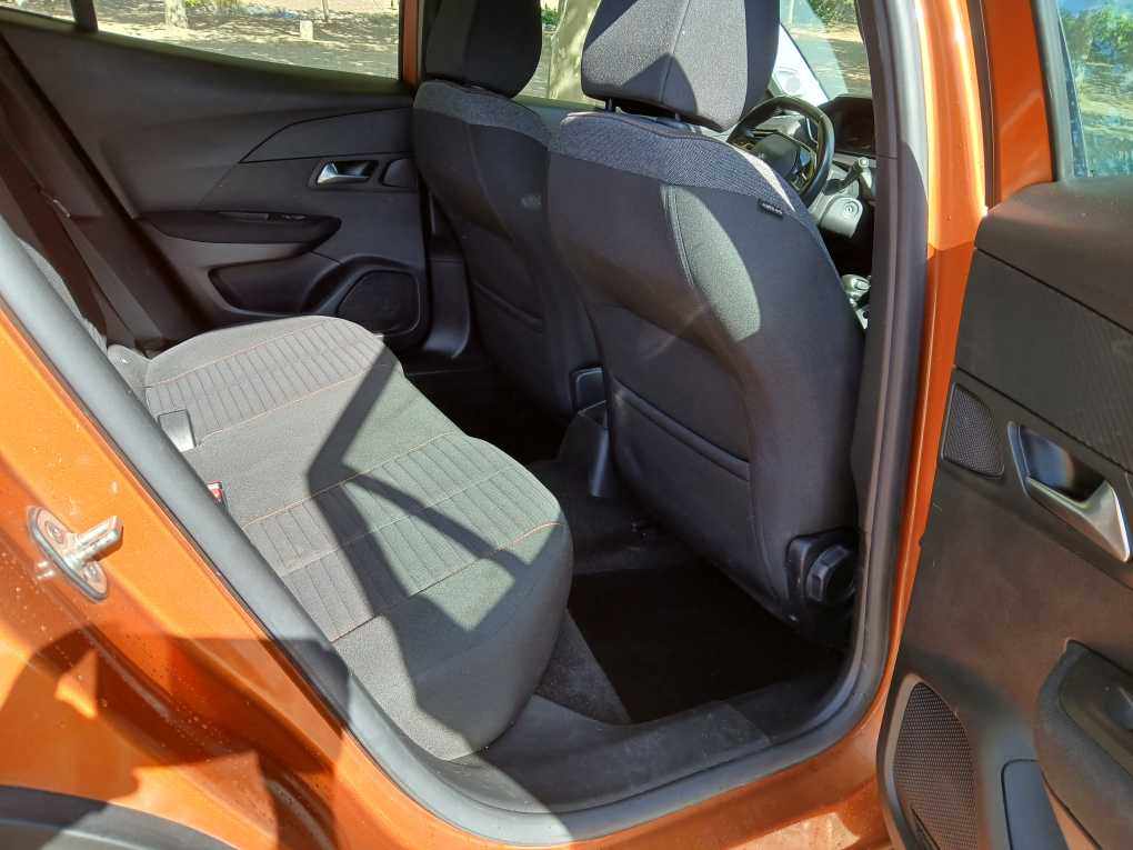 peugeot-2008-1-2-puretech-2021-gasolina-1199cc