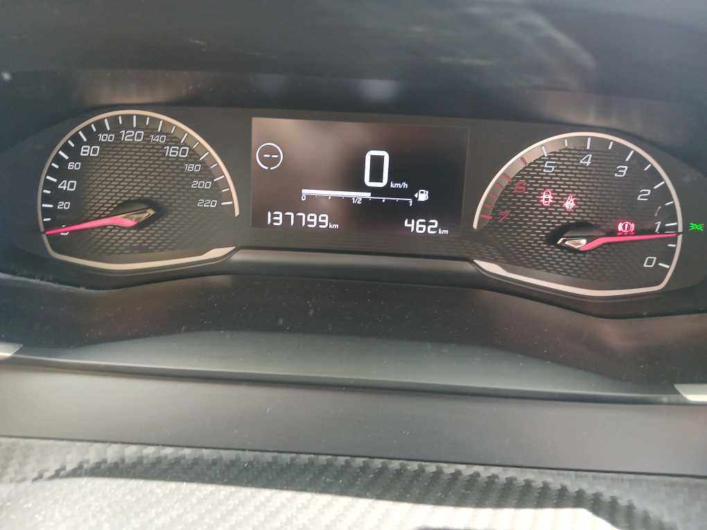 peugeot-2008-1-2-puretech-2021-gasolina-1199cc