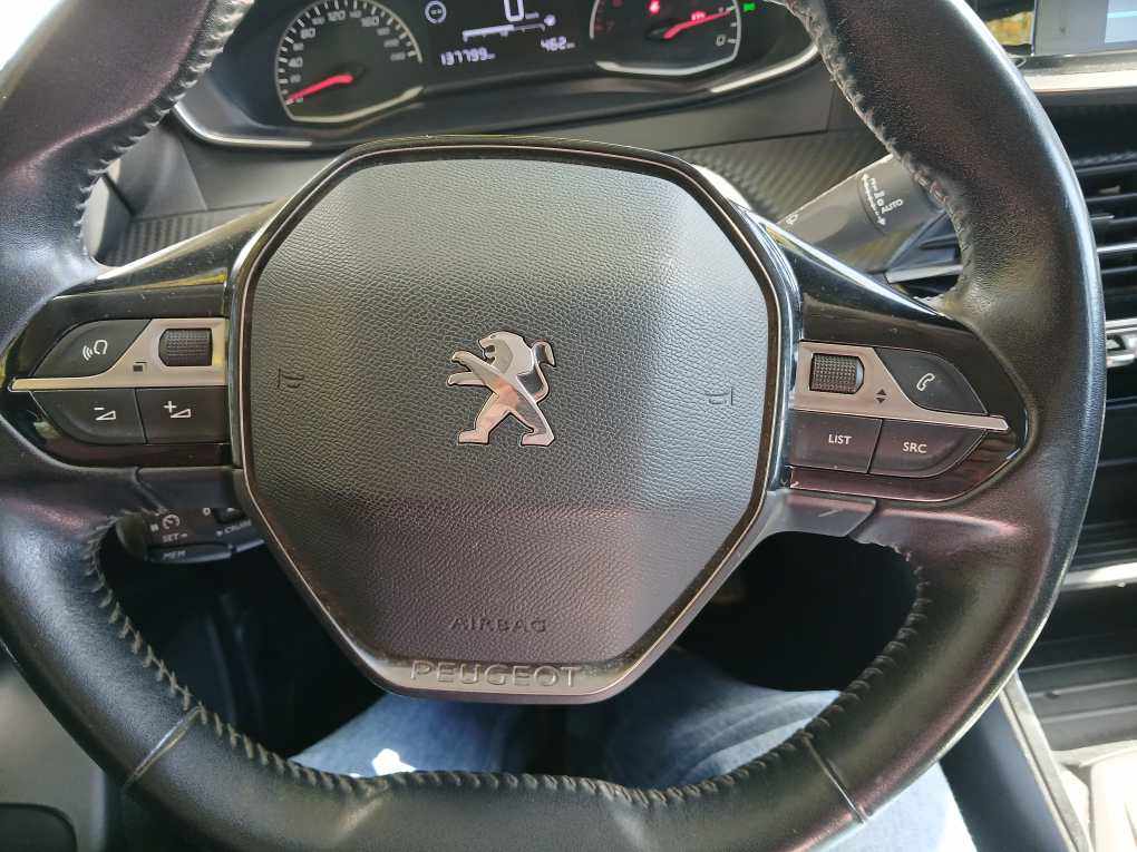 peugeot-2008-1-2-puretech-2021-gasolina-1199cc