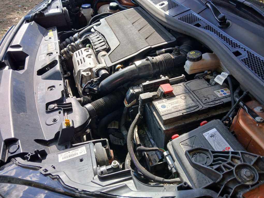 peugeot-2008-1-2-puretech-2021-gasolina-1199cc