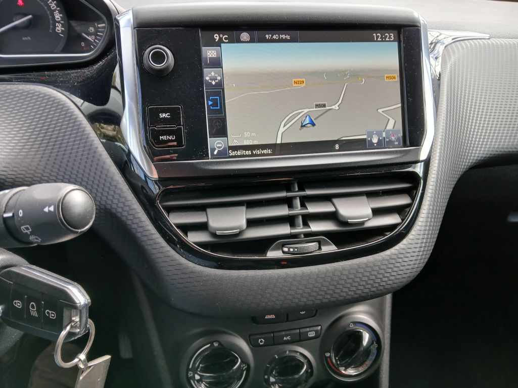 peugeot-2008-2016-gasolina-1199cc