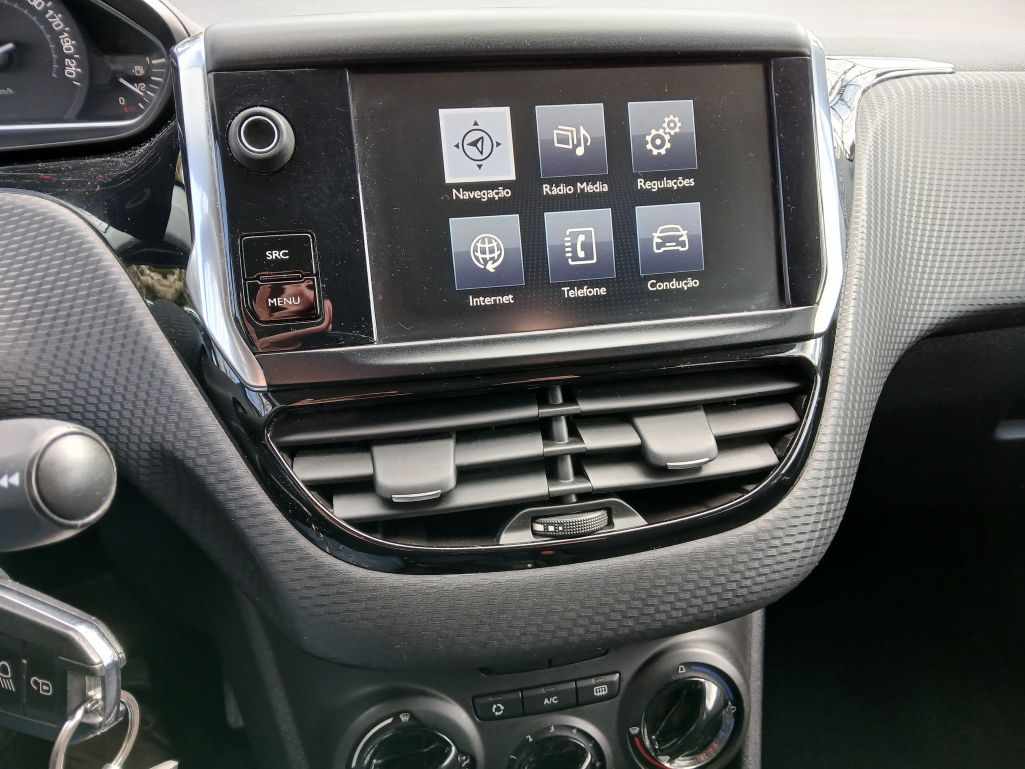 peugeot-2008-2016-gasolina-1199cc
