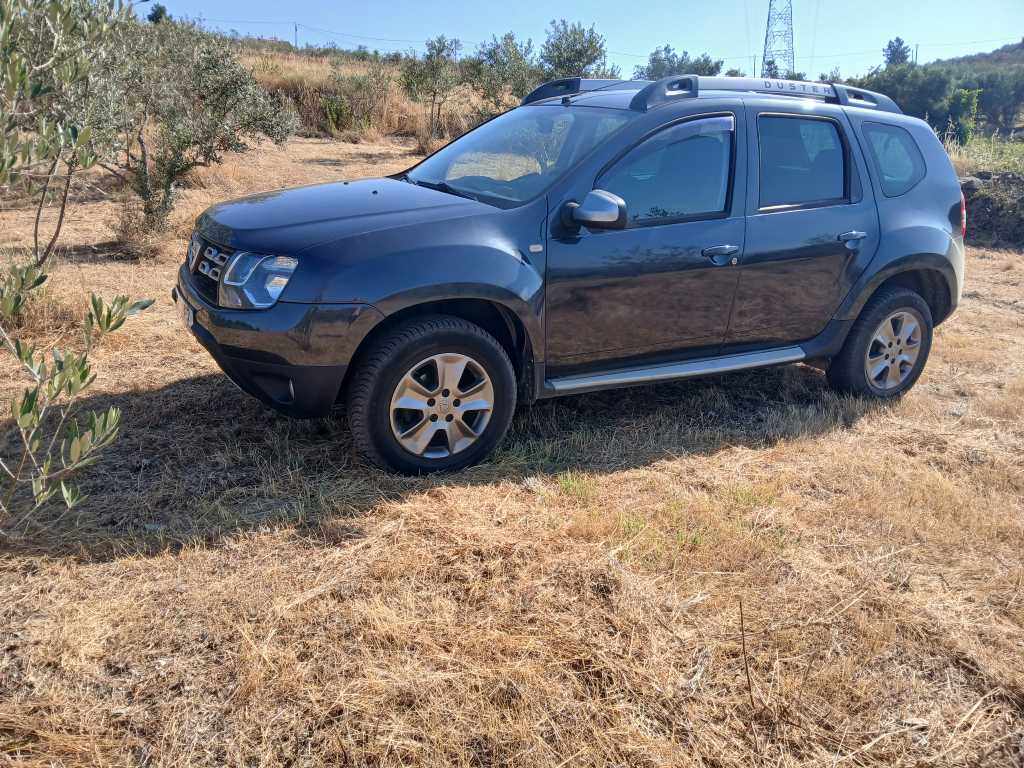 dacia-duster-1-5-dci-2015-diesel-1461cc