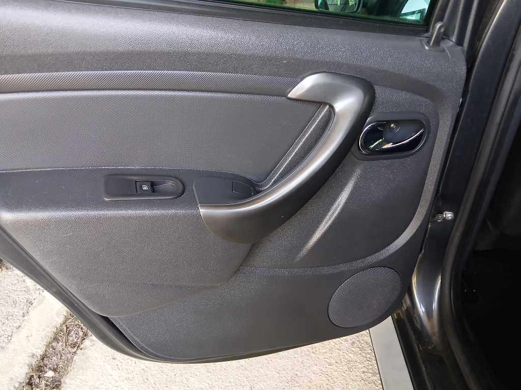 dacia-duster-1-5-dci-2015-diesel-1461cc