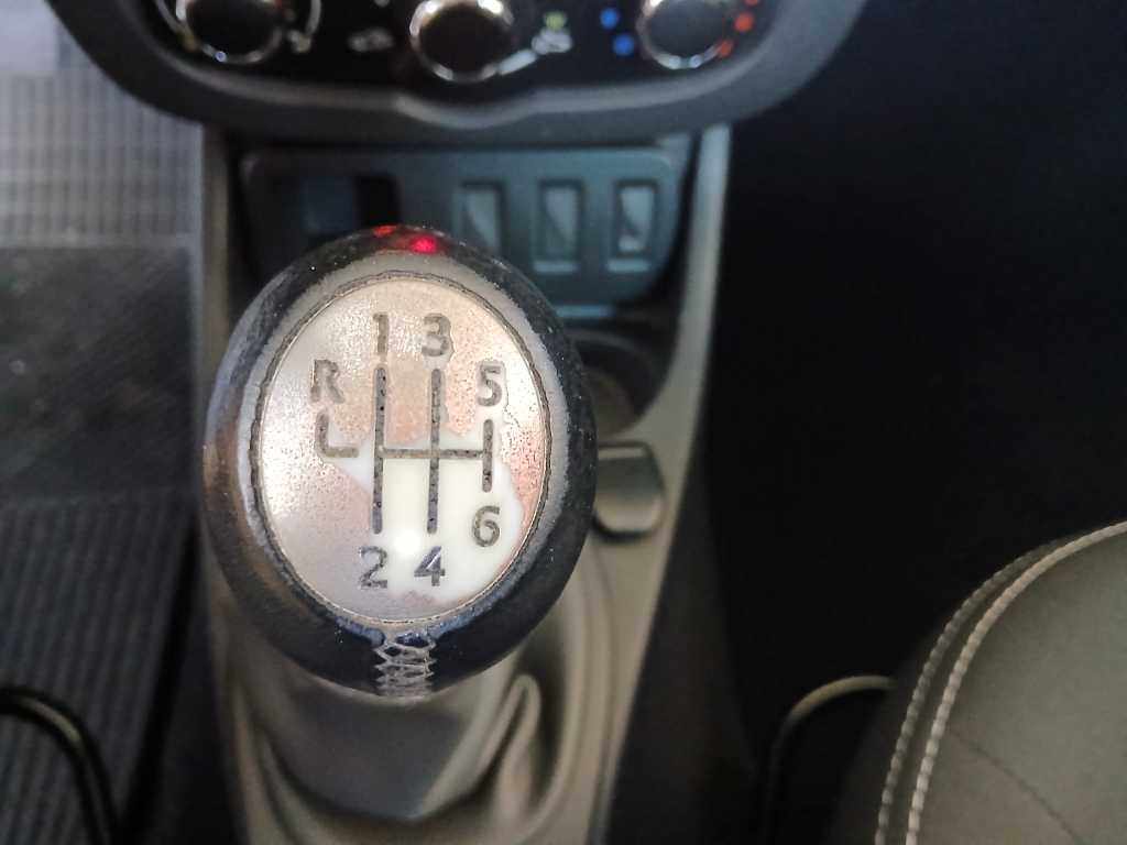 dacia-duster-1-5-dci-2015-diesel-1461cc