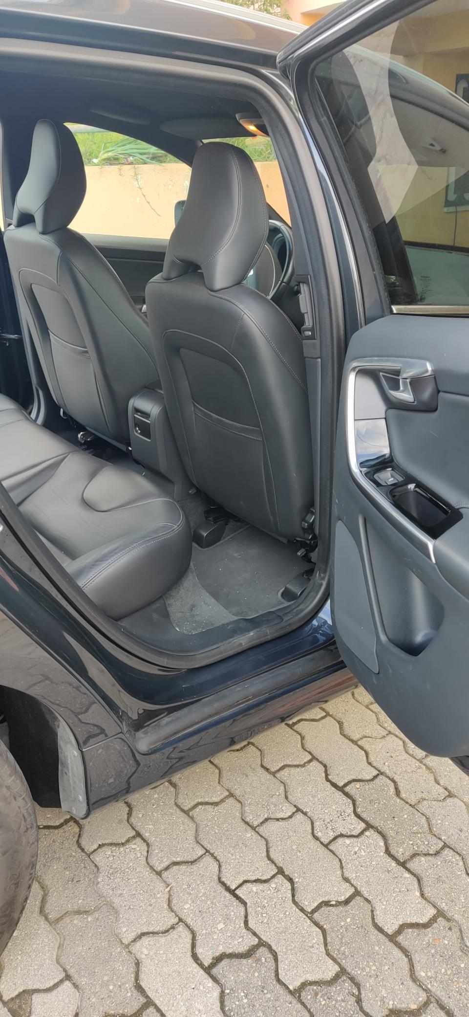 volvo-xc60-2-0-d4-2017-diesel-1969cc