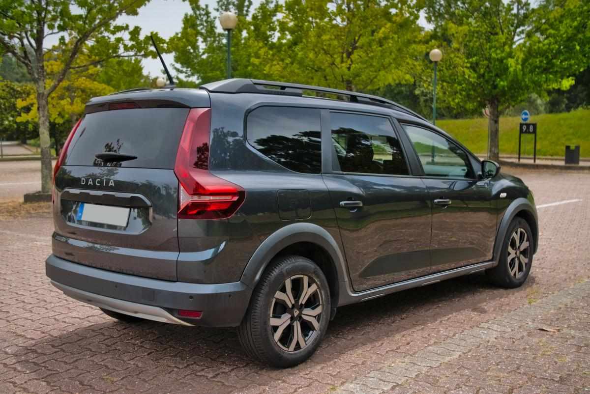 dacia-jogger-1-0-tce-eco-g-2022-gasolina-999cc