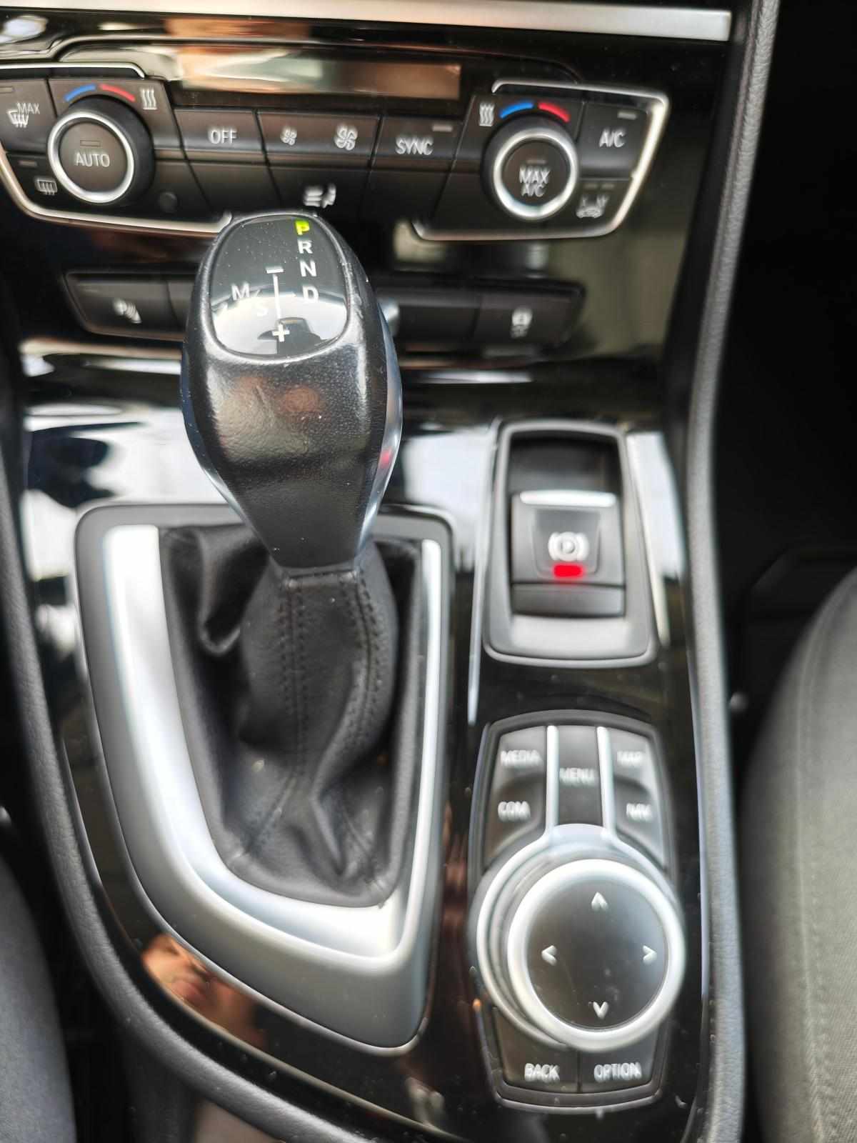 bmw-serie-2-216d-2018-diesel-1496cc