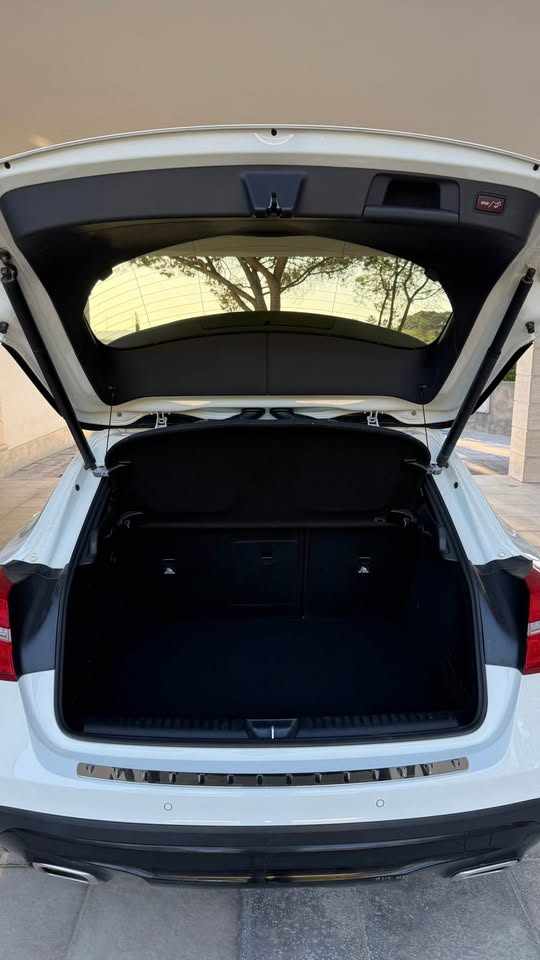 mercedes-benz-gla-180-cdi-2017-diesel-1461cc