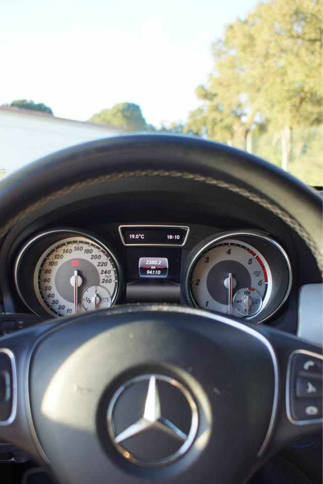 mercedes-benz-gla-180-cdi-2017-diesel-1461cc