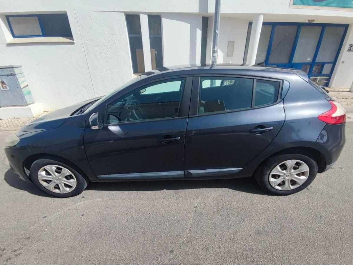 renault-megane-1-5-dci-2009-diesel-1461cc