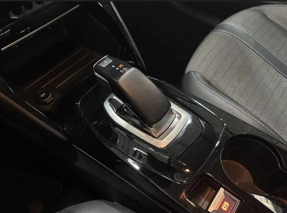 peugeot-e-208-2022-eletrico