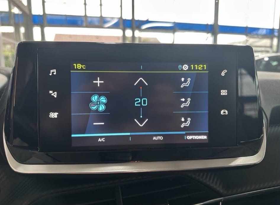 peugeot-e-208-2022-eletrico