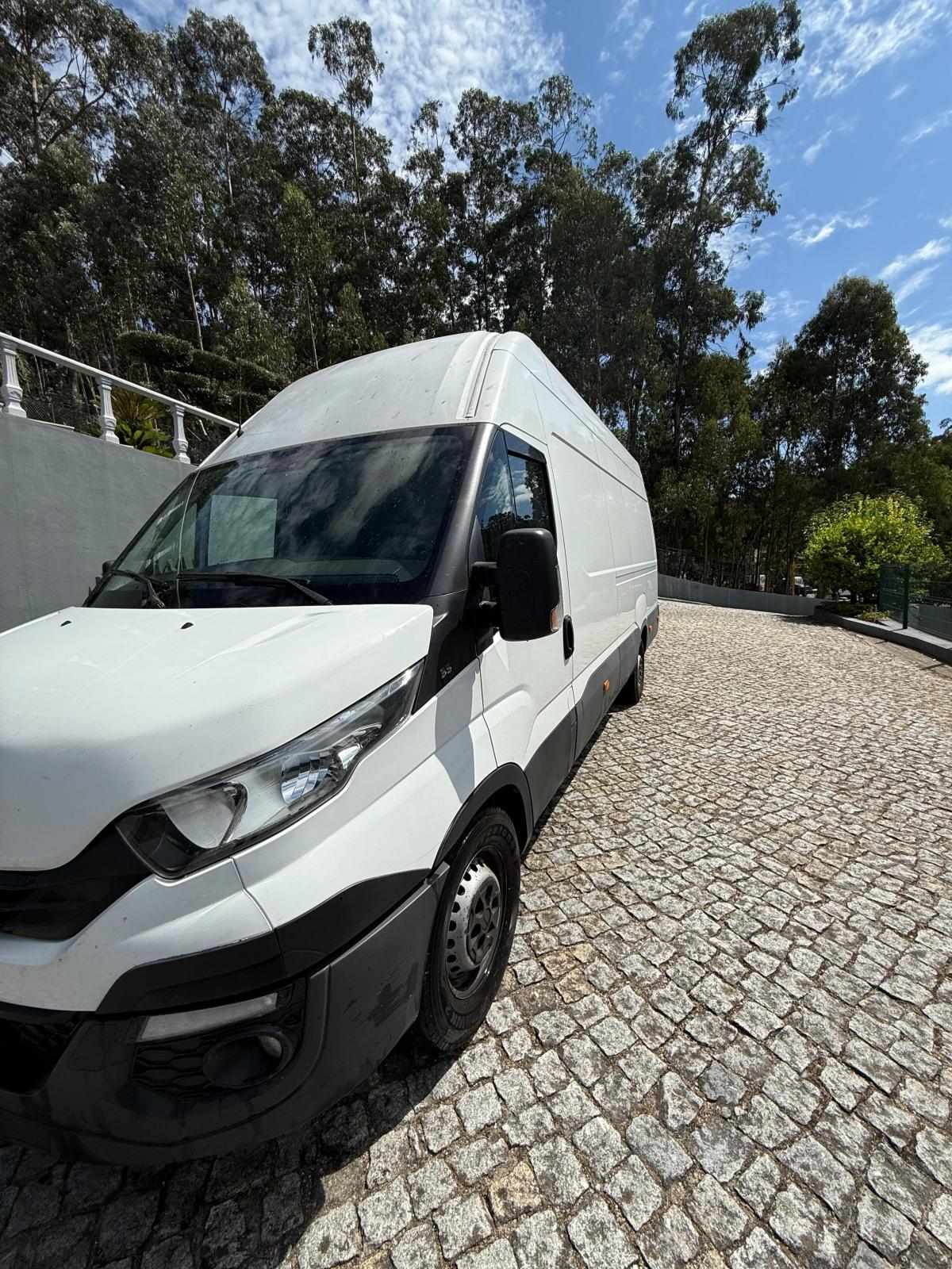 iveco-daily-2-3-156cv-2017-diesel-2287cc