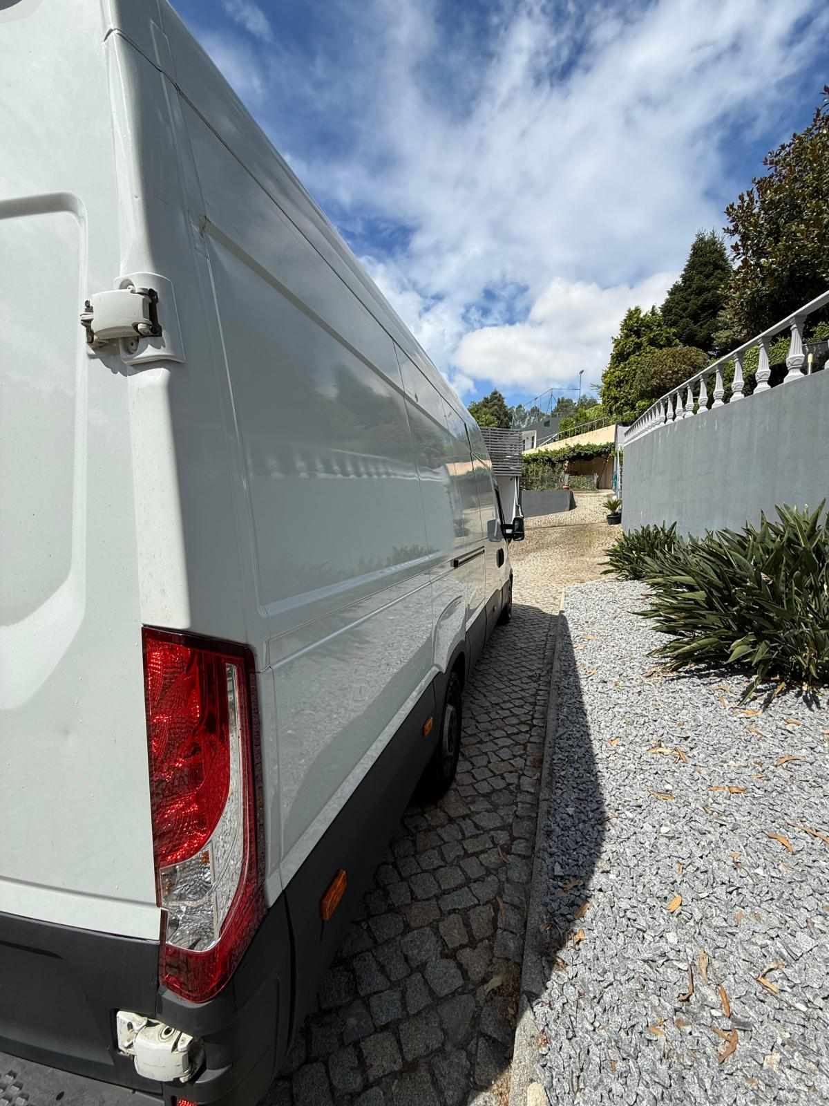iveco-daily-2-3-156cv-2017-diesel-2287cc