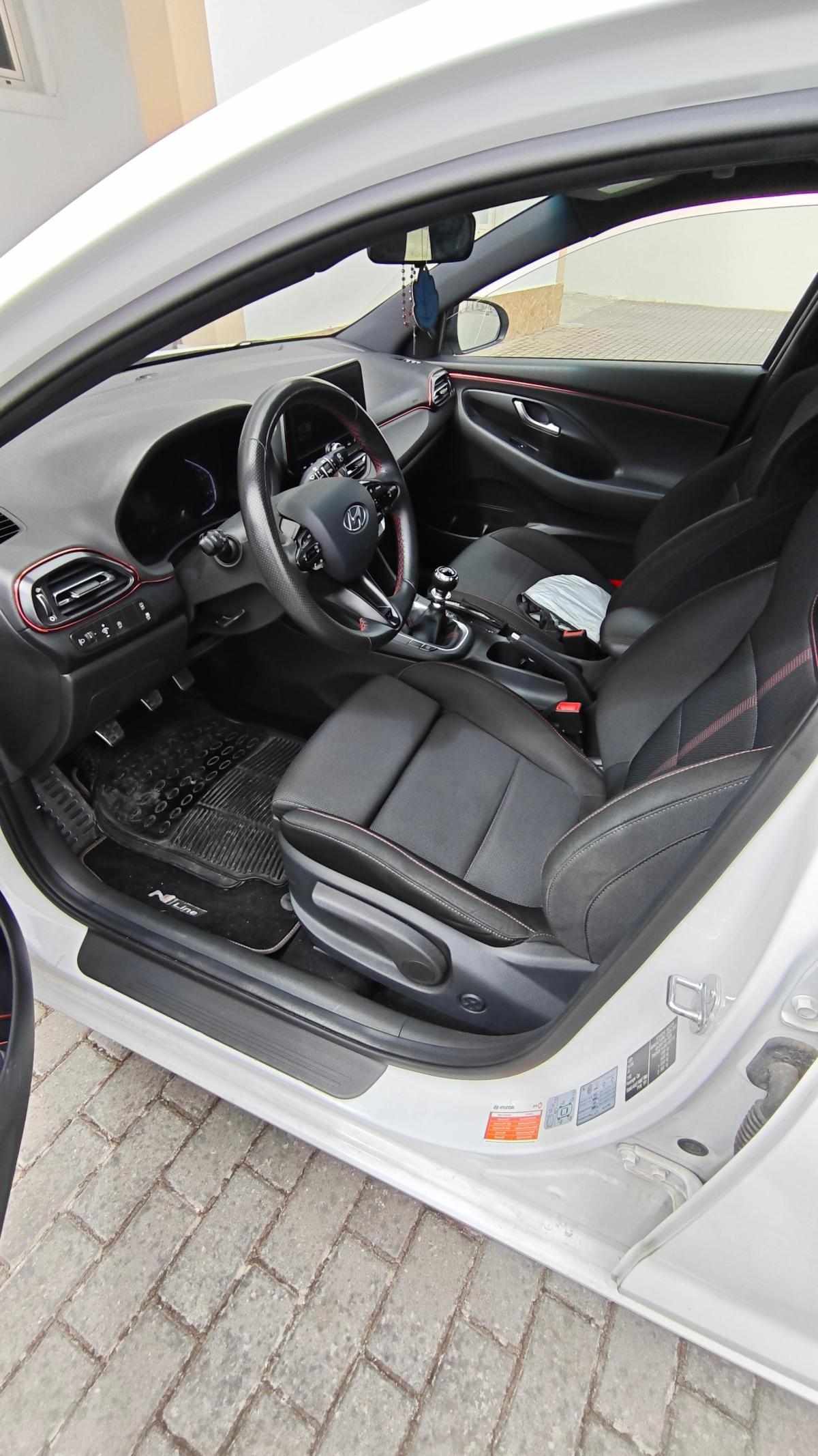 hyundai-i30-1-6-crdi-2021-diesel-1598cc