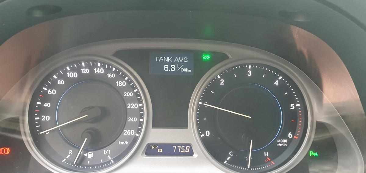 lexus-is-220d-2009-diesel-2231cc