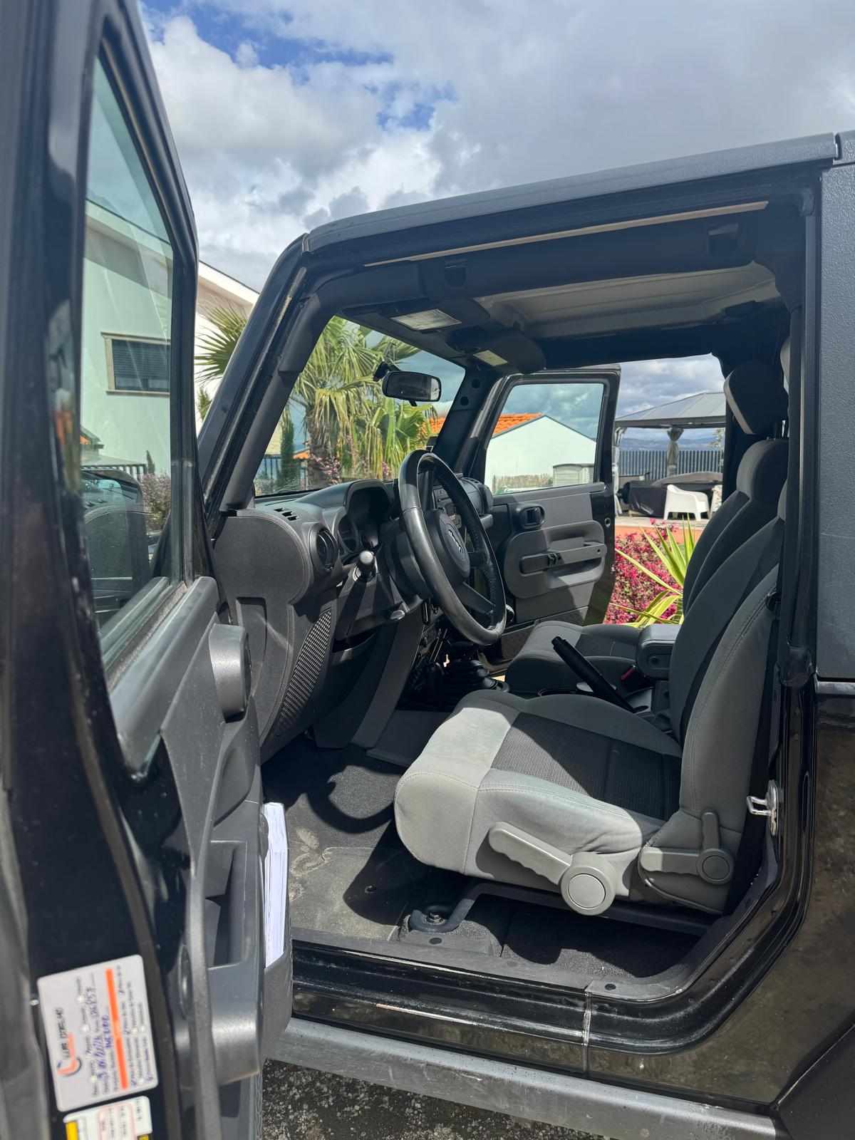 jeep-wrangler-2-8-4x4-2010-diesel-2777cc