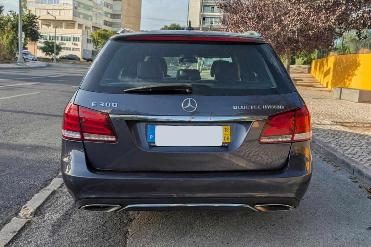 mercedes-benz-classe-e-e-300-bluetec-hybrid-2013-diesel-2143cc