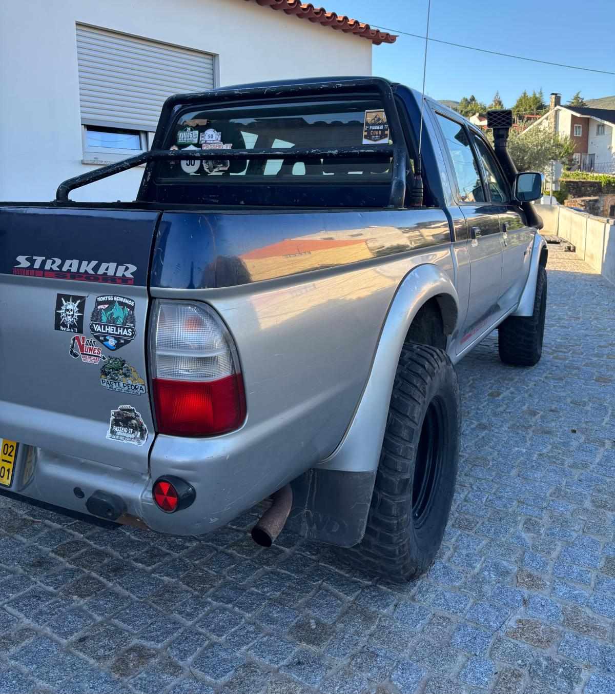 mitsubishi-l200-2-5-116cv-2002-diesel-2477cc